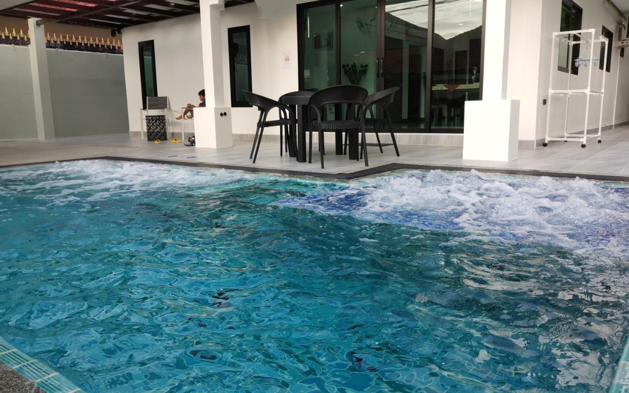 Private Pool Villa With Jacuzzi At Royal Park Village - Walk To The Beach - 6 People - Max 3 Males (Adults Only) Джомтьєн-Біч Екстер'єр фото