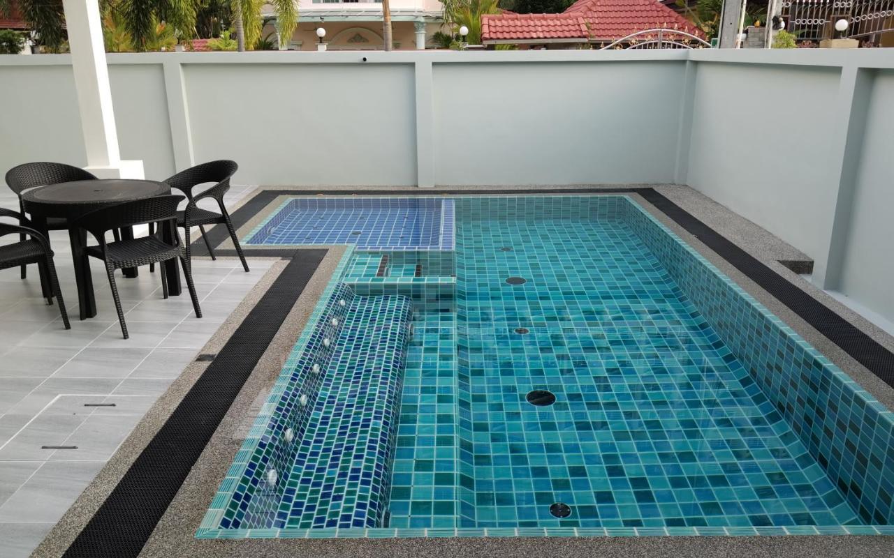 Private Pool Villa With Jacuzzi At Royal Park Village - Walk To The Beach - 6 People - Max 3 Males (Adults Only) Джомтьєн-Біч Екстер'єр фото